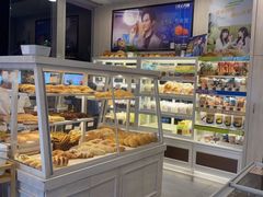 面包甜点陈列柜-美心西饼mx cakes(猎德优托邦店)