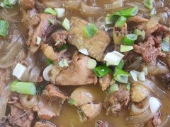 -华龙特色大骨鸡农家菜馆