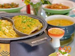 -阿瓦山寨·湘菜现炒·剁椒鱼头王(咸阳总店)