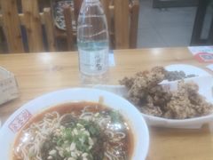 -余丞记川渝面馆(云峰店)