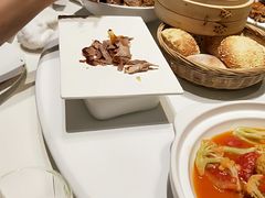 -贝勒爷·酥不腻烤鸭