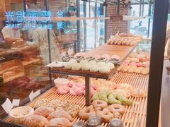 -焙丽拾光(麦凯乐直营店)