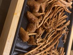 -老房老舍重庆火锅(假日城市店)