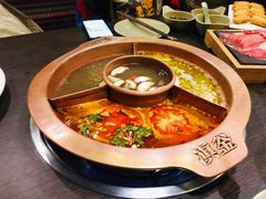 -滇釜火锅·能喝汤的火锅(车公庄店)