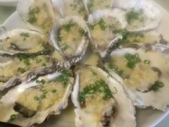 -鑫悦楼煎蟹·16年海鲜大排档