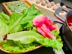 -左庭右院鲜牛肉火锅(浦江欢乐颂店)