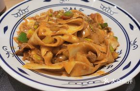 Bawang Stir-Fried Noodles