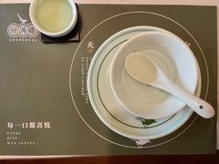 餐具摆设-悦满楼·西关名点·湛江名菜(航空综合大厦店)