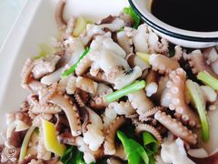 -天桥饭店·特色海鲜(金山嘴渔村店)