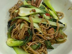 -万方圆拌粉瓦罐汤(五湖国际店)