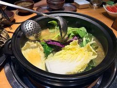 -一朵菌·野生菌探索家火锅(南亚店)