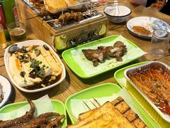 -烤满分·东北烧烤(首经贸店)