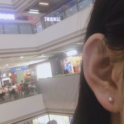 -花师傅专业手穿耳洞打耳洞穿孔