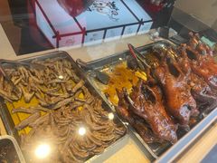 -王浩儿纪六孃甜皮鸭(乐山总店)