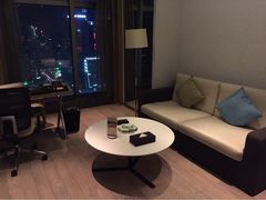 iphone_upload_pic-深圳皇庭V酒店