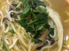 -青年路烩面馆(绿地世纪城店)