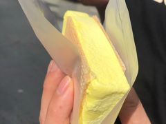-詹爷爷乌节路街头冰淇淋
