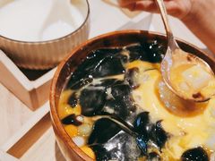 -杏甜品(尖沙咀加拿分道店)