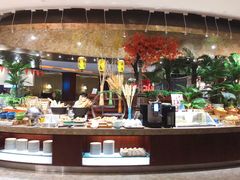 自助取餐区-圣廷苑酒店-世纪楼菲苑自助餐厅