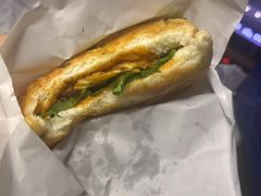 -必胜客(尹山湖歌林公园店)