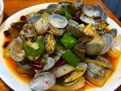 爆炒花斑蛤-温州一家人美食(西木头市店)