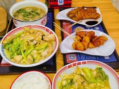 -哈灵面馆(宁波路店)