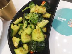 凉拌黄瓜-八乔煎肉馆·丹东特色煎锅(梅林店)
