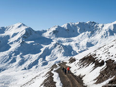 -贡嘎雪山