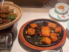 -荷花亭·湖北融合菜(中商广场店)