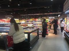 -中百仓储超市有限公司(越秀星汇维港店)
