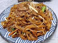 干炒牛河-天宝食坊·啫啫煲大排档(西华路店)