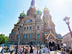 -滴血救世主教堂