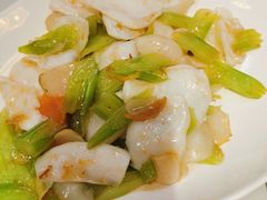 -荟廷·晶萃(陆家嘴尚悦湾店)