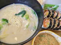 -胤韩紫菜包饭·炸鸡·拌饭(宋家庄店)