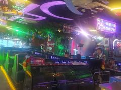 -路边边.炒菜烧烤.音乐餐厅(良乡长虹店)