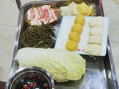 -屯老二农家铁锅炖·行业领军者(梅江店)