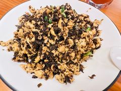 -莲餐厅·湖北菜·潜江小龙虾店(愚园路店)