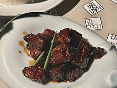 -穹六人间 people 6(岳阳路店)
