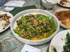酸笋炒空心菜-浩海火烧云傣家菜(京广店)