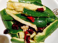 -江渔儿酸菜鱼·拔草餐厅(虎门君乐汇店)