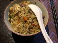 牛肉炒飯-羽山料理