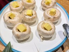 黄油白蘑菇-炼火烤肉店