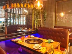 -三人行骨头王火锅(长寿店)