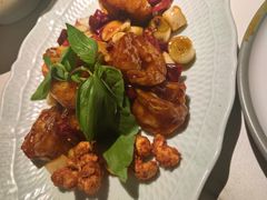 宫保虾球-麻六记(新天地店)