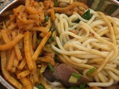 -红鼻子桂林米粉(金唐新光界店)