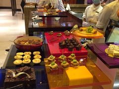 -南湖名都·景湖轩全日制餐厅·海鲜自助·东南亚风味·临湖而食