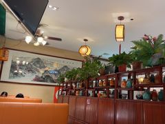 -江城小馆陕南妈妈菜·全球旅行餐厅(钟楼店)