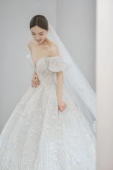 -Renee芮亦婚纱(原丽莎)
