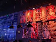 -INLOVE Live House
