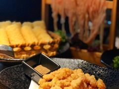 -湊湊火锅·茶憩(杭州湖滨银泰in77店)